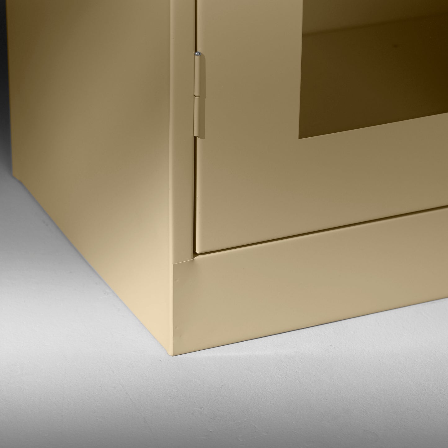 Tennsco CVD4218 Standard Counter High Cabinet with C-Thru Doors (Assembled)