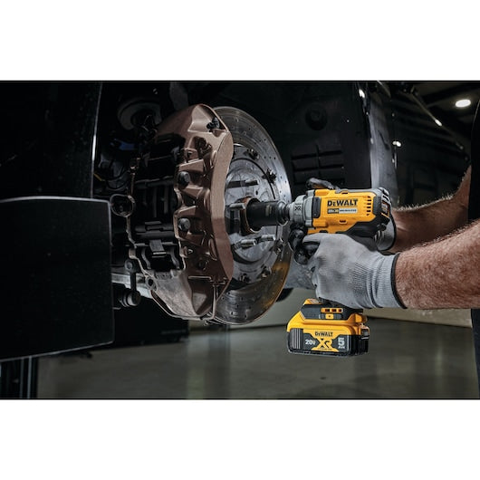 Dewalt DCF896HB 20V Max* Tool Connect 1/2" Mid-Range Impact Wrench With Hog Ring Anvil (Tool Only)