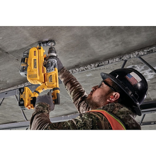 Dewalt DCH263R2DH 20V Max* Xr® Brushless 1-1/8 In. Sds Plus D-Handle Rotary Hammer Kit