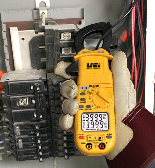 UEI Test DL379B Dual Display HVAC Clamp Meter