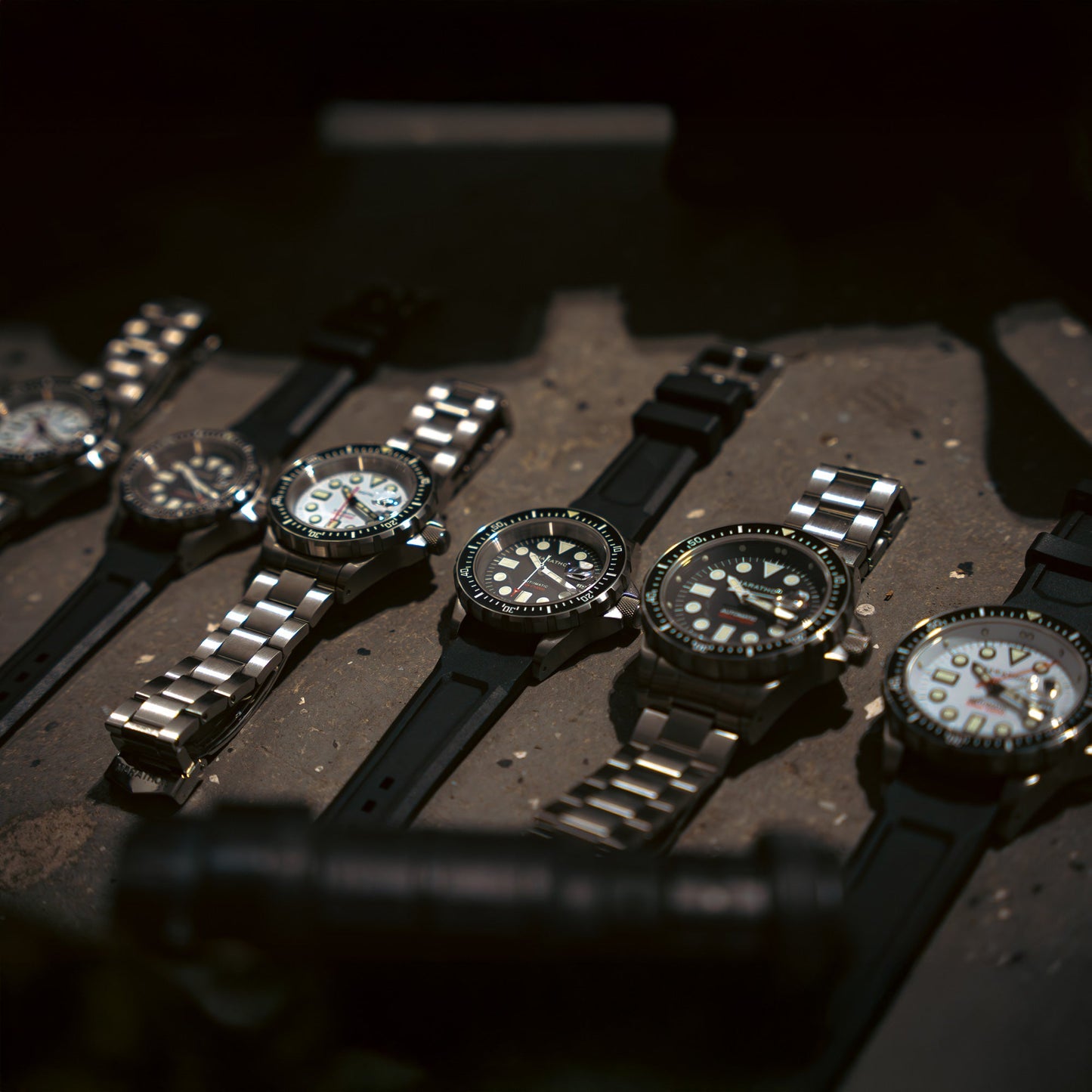Marathon WW194037SS-2001 Diver's Watch, Automatic, 46MM OSAR, TYPE I, SS, COL: SS/SSMAM Steel