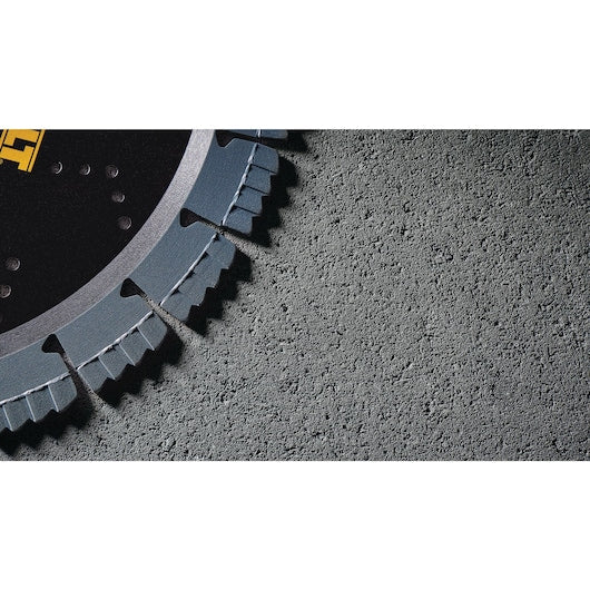 Dewalt DW47437 Xp7 Reinforced Concrete Segmented Diamond Blades