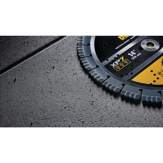 Dewalt DW47437 Xp7 Reinforced Concrete Segmented Diamond Blades