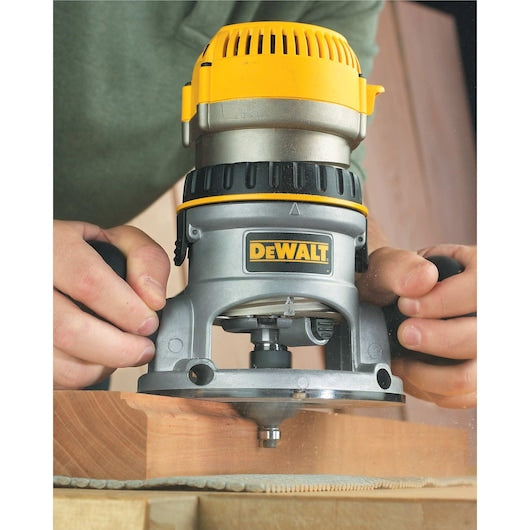 Dewalt DW618 2-1/4 Hp Electronic Vs Fixed Base Router