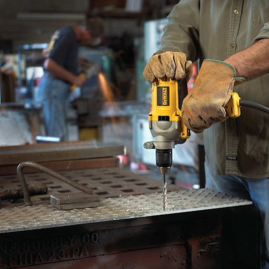 Dewalt DWD215G Heavy-Duty 1/2" Vsr Mid-Handle Grip Drill