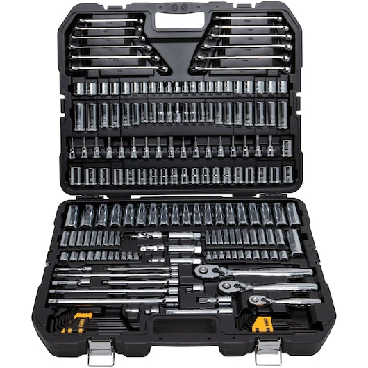 Dewalt DWMT72165 204 Pc Mechanics Tool Set