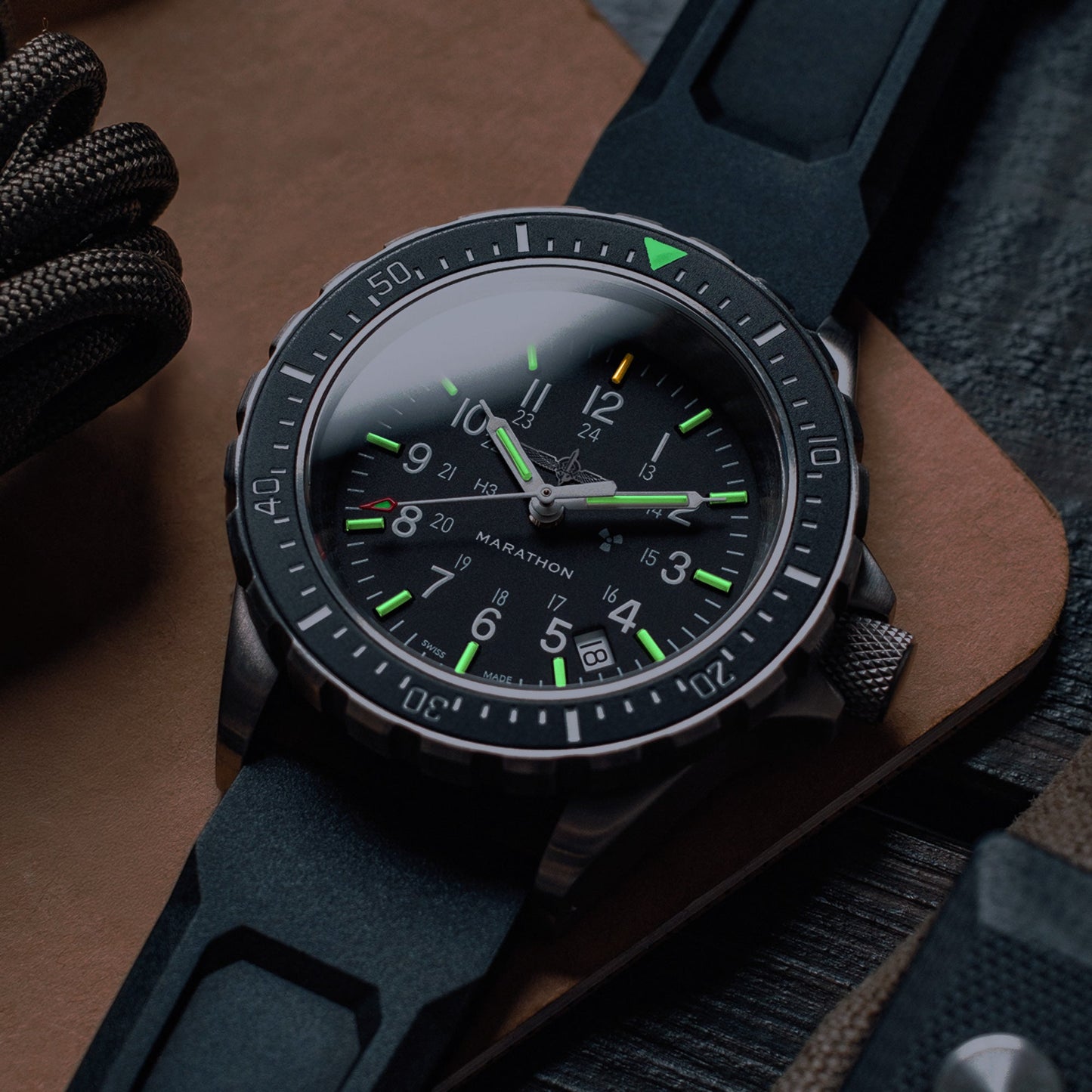Marathon WW194007SS-0630 41mm TSAR Duvdevan, Type II - Diver's Quartz with 3 Pieces Black Rubber Strap