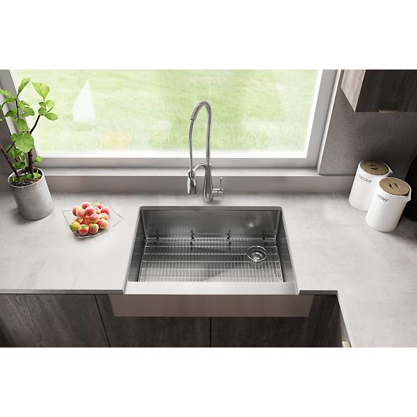 Elkay ECTRUF30179RC Crosstown® 18 Gauge Stainless Steel 35-7/8" x 20-1/4" x 9" Single Bowl Farmhouse Sink Kit