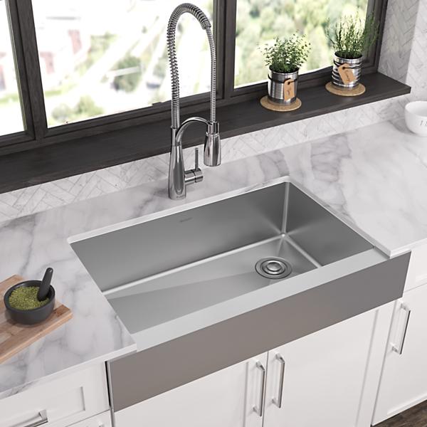 Elkay ECTRUF30179R Crosstown® 18 Gauge Stainless Steel 35-7/8" x 20-1/4" x 9" Single Bowl Farmhouse Sink