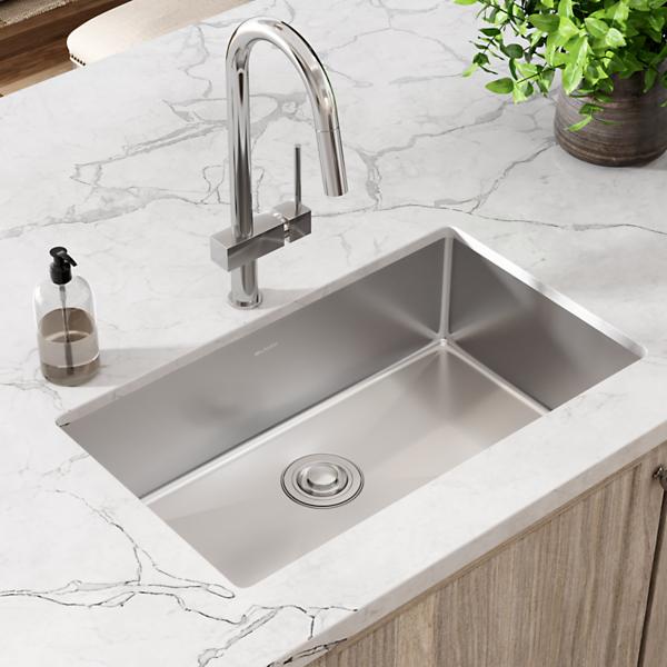 Elkay EFRU2816T Crosstown® 16 Gauge Stainless Steel 30-1/2" x 18-1/2" x 8" Single Bowl Undermount Sink