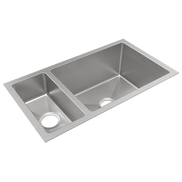 Elkay EFRU321910T Crosstown® 16 Gauge Stainless Steel 32-1/4" x 18-1/4" x 10" 30/70 Double Bowl Undermount Sink