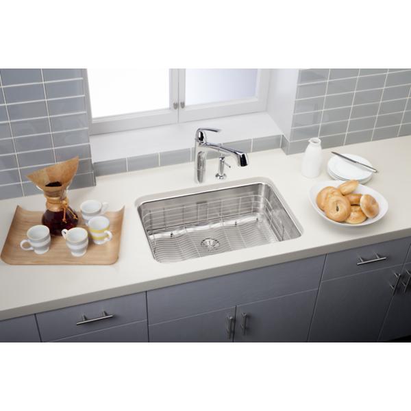 Elkay ELUH2416PD Lustertone® Classic Stainless Steel 26-1/2" x 18-1/2" x 8" Single Bowl Undermount Sink with Perfect Drain®