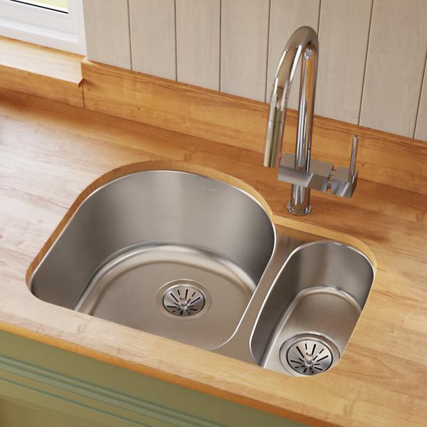 Elkay ELUH272010R Lustertone Classic Stainless Steel 26-3/4" x 20" x 10" Offset 70/30 Double Bowl Undermount Sink