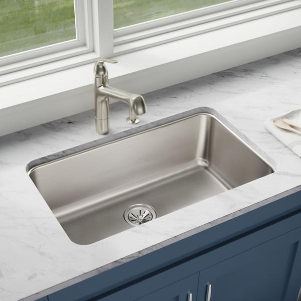 Elkay ELUH281610 Lustertone® Classic Stainless Steel 30-1/2" x 18-1/2" x 10" Single Bowl Undermount Sink