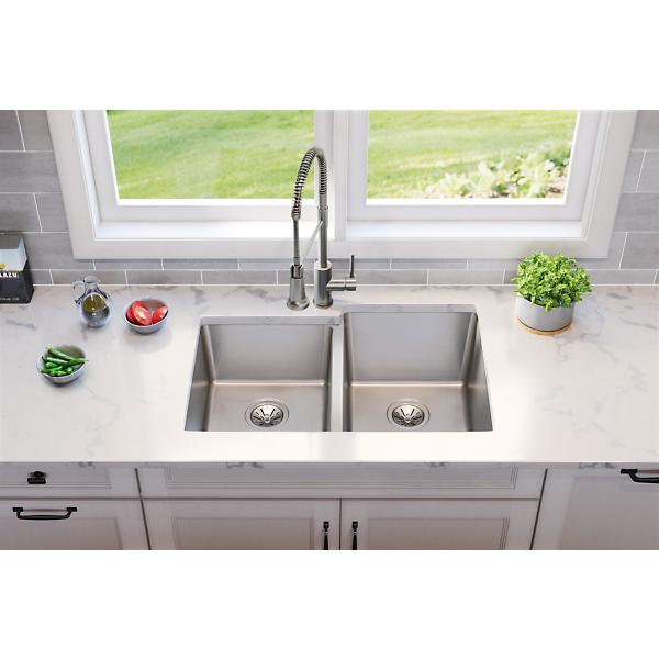 Elkay ELUH3120LT Lustertone Iconix® 18 Gauge Stainless Steel 31-1/4" x 20-1/2" x 9" Double Bowl Undermount Sink with Left Small Bowl