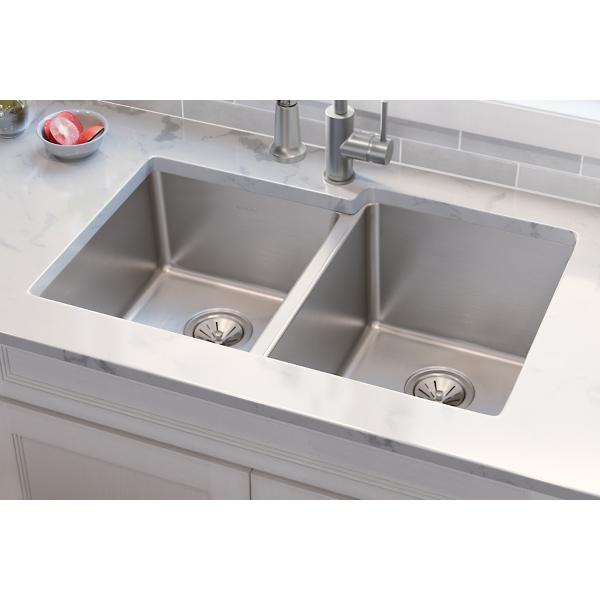 Elkay ELUH3120LT Lustertone Iconix® 18 Gauge Stainless Steel 31-1/4" x 20-1/2" x 9" Double Bowl Undermount Sink with Left Small Bowl