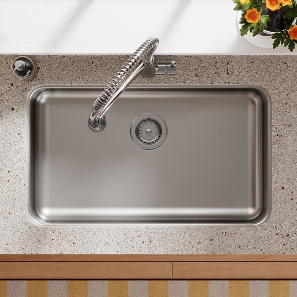 Elkay ELUHAD281655 Lustertone® Classic Stainless Steel, 30-1/2" x 18-1/2" x 5-3/8" Single Bowl Undermount ADA Sink