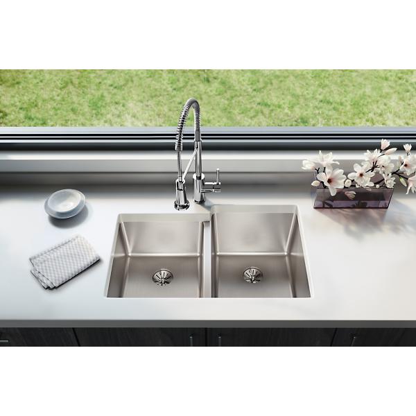 Elkay ELUHH3120LTPD Lustertone Iconix® 16 Gauge Stainless Steel 31-1/4" x 20-1/2" x 9" Double Bowl Undermount Sink with Left Perfect Drain®