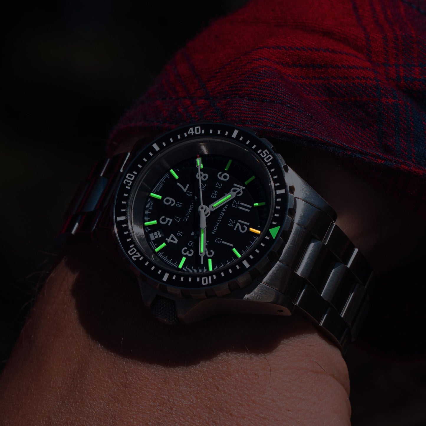 Marathon WW194026SS-0108 Medium Diver's Automatic (MSAR Auto) - 36mm with Stainless Steel MA Bracelet