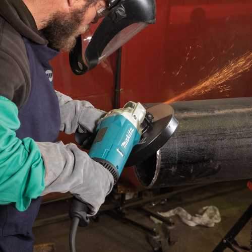 Makita GA9081 9" Angle Grinder, with Lock‘On Switch