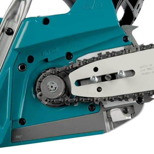 Makita GCU04Z 40V max XGT® Brushless Cordless 18" Chain Saw, Tool Only