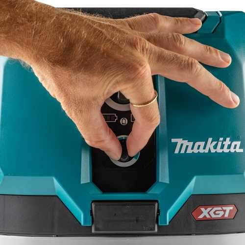 Makita GCV03PM 40V max XGT® Brushless Cordless 4 Gallon Wet/Dry Dust Extractor/Vacuum Kit (4.0Ah)