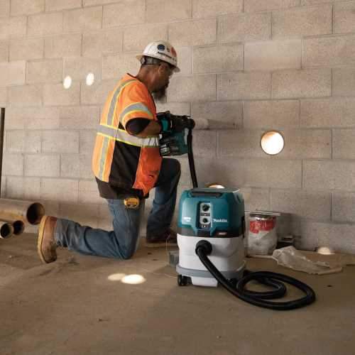 Makita GCV04ZUX 40V max XGT® Brushless Cordless 4 Gallon HEPA Filter Dry Dust Extractor, AWS®, Tool Only