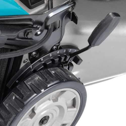 Makita GML01PL 40V max XGT® Brushless 21" Self‘Propelled Commercial Lawn Mower Kit (8.0Ah)