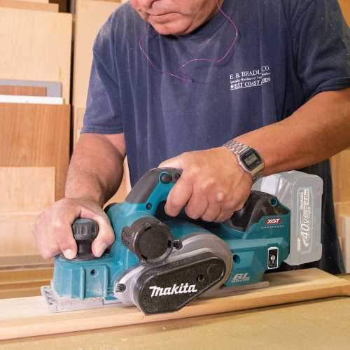 Makita GPK01Z 40V max XGT® Brushless Cordless 3‘1/4" Planer, AWS® Capable, Tool Only