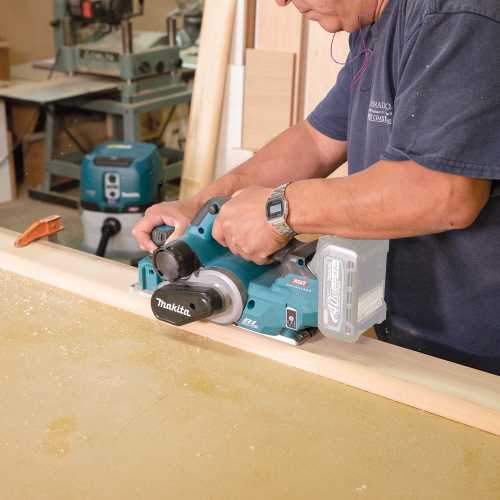 Makita GPK01Z 40V max XGT® Brushless Cordless 3‘1/4" Planer, AWS® Capable, Tool Only