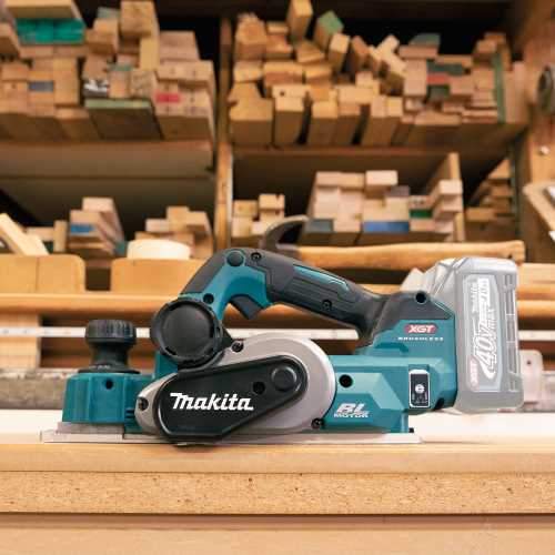 Makita GPK01Z 40V max XGT® Brushless Cordless 3‘1/4" Planer, AWS® Capable, Tool Only