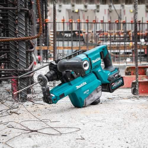 Makita GRH07M1W 40V max XGT® Brushless 1‘1/8" SDS‘PLUS AVT® Rotary Hammer (D‘Handle) Kit w/ Dust Extractor, AFT®, AWS® Capable (4.0Ah)