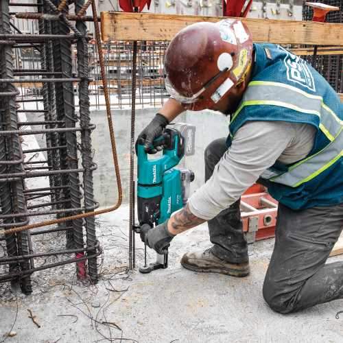 Makita GRH07ZW 40V max XGT® Brushless 1‘1/8" SDS‘PLUS AVT® Rotary Hammer (D‘Handle) w/ Dust Extractor, AFT®, AWS® Capable, Tool Only