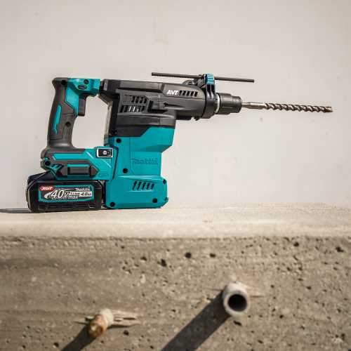 Makita GRH08M1 40V max XGT® Brushless Cordless 1‘3/16" SDS‘PLUS AVT® Rotary Hammer Kit, AFT®, AWS® Capable (4.0Ah)