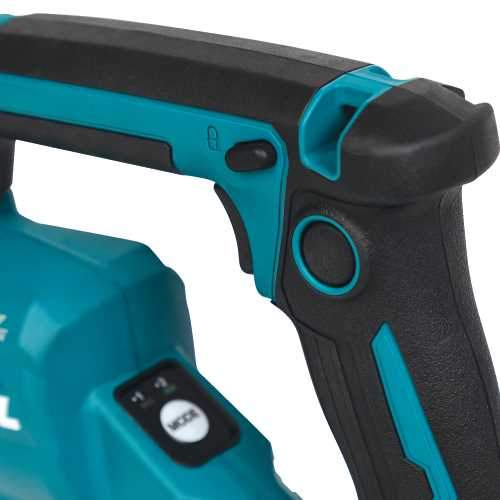 Makita GRV01M1 40V max XGT® Brushless Cordless 5‘1/2' Concrete Vibrator Kit (4.0 Ah)