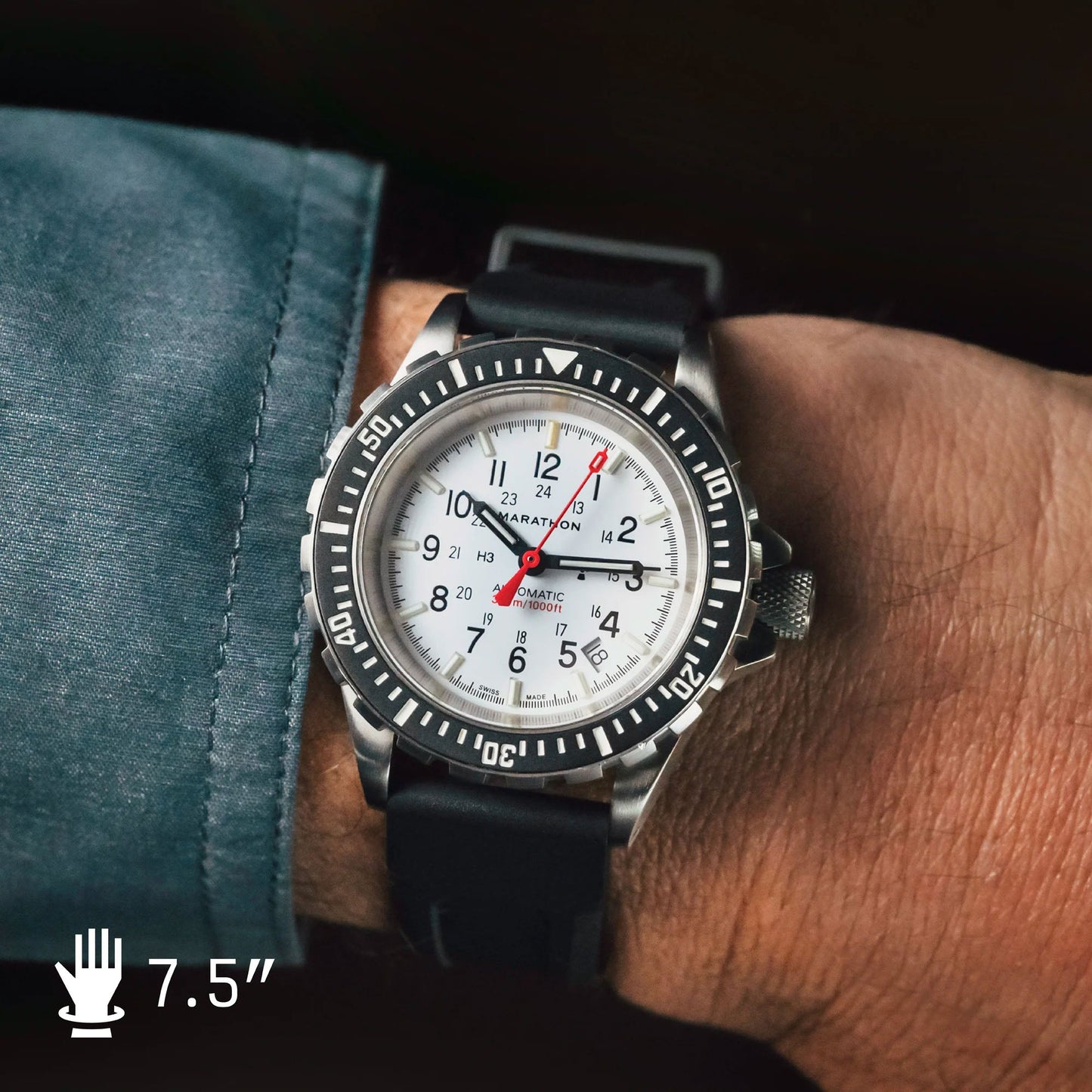 Marathon WW194006SS-0530 Arctic Edition Large Diver's Automatic (GSAR) - 41mm with 3 pieces Black Rubber Strap