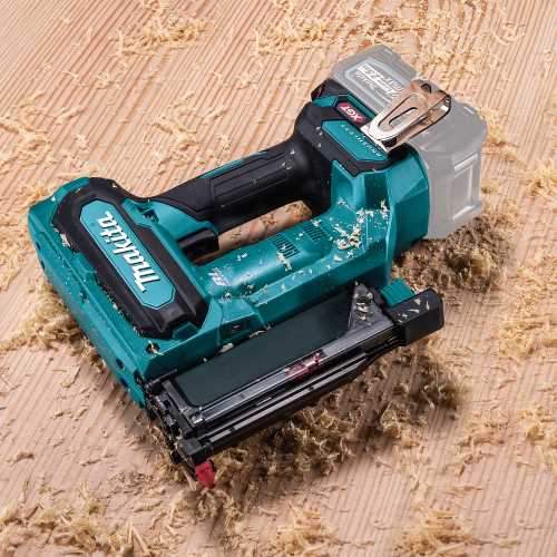 Makita GTP01Z 40V max XGT® Brushless Cordless Pin Nailer, 23 Ga., Tool Only