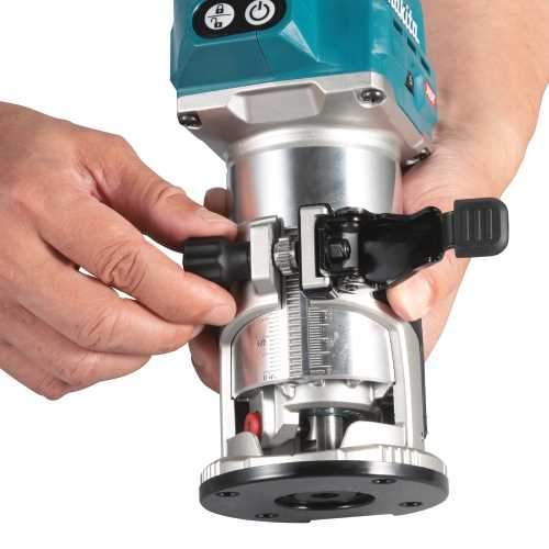 Makita GTR01D1 40V max XGT® Brushless Cordless Compact Router Kit (2.5Ah)