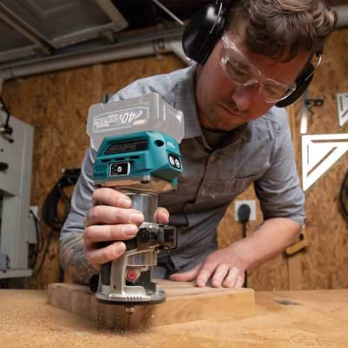 Makita GTR01Z 40V max XGT® Brushless Cordless Compact Router, Tool Only