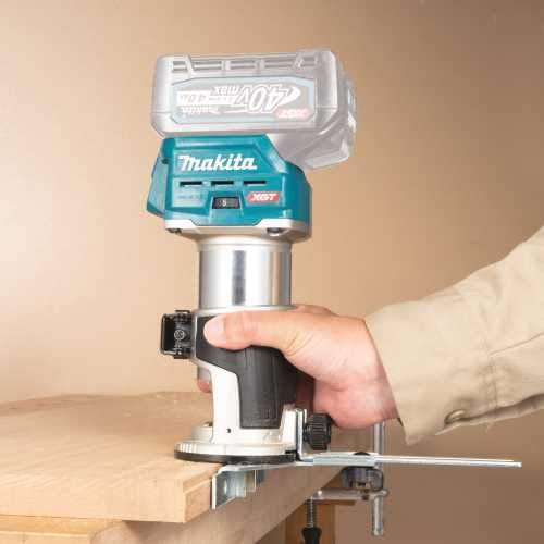 Makita GTR01Z 40V max XGT® Brushless Cordless Compact Router, Tool Only