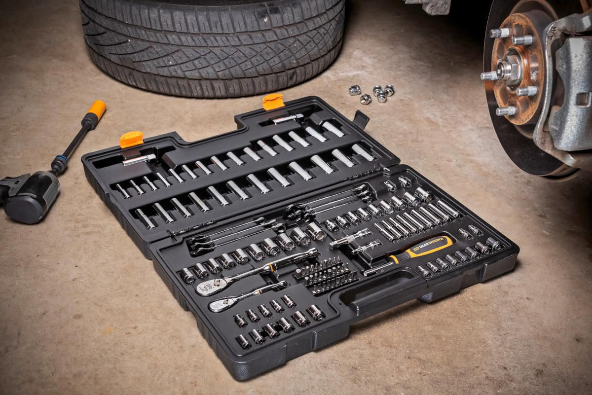 Gearwrench GW90SCBMTS 121 Piece 1/4" & 3/8” Drive 90T SAE/Metric Mechanics Hand Tool Set