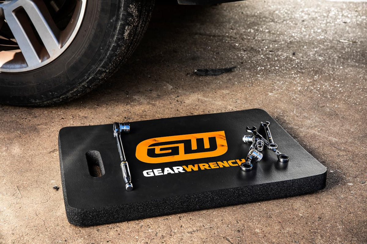 Gearwrench GWKPL 15" x 22" Ultra Comfort Kneeling Pad
