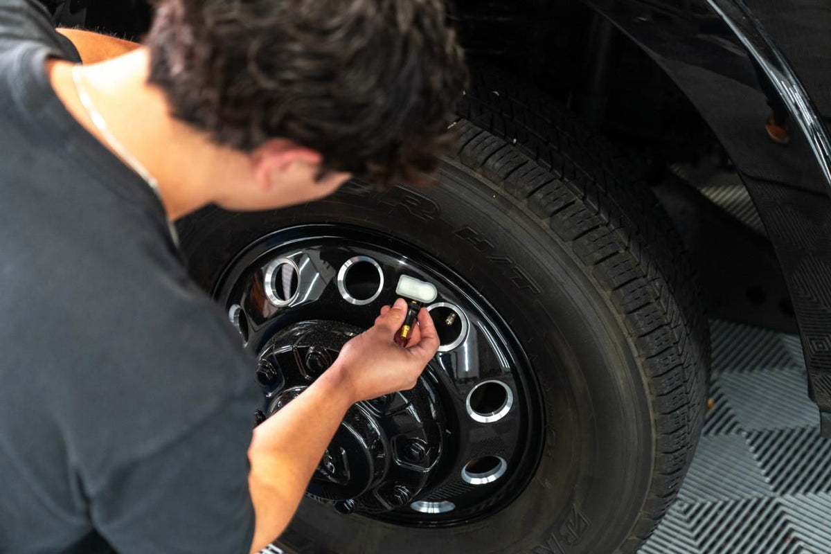 Gearwrench GWTPMSR Universal Programmable Rubber TPMS Sensor
