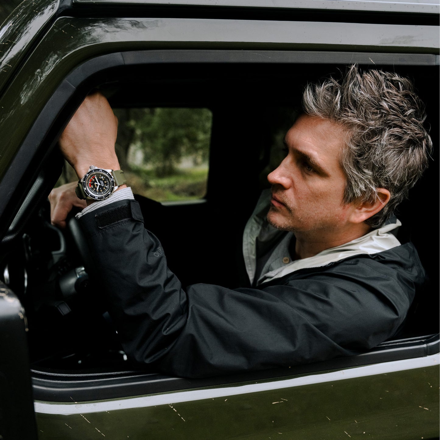 Marathon WW194006SS-4101 Large Diver's Automatic (GSAR) Jeep® x - (41mm) Black Dial / OD Green Rubber Strap