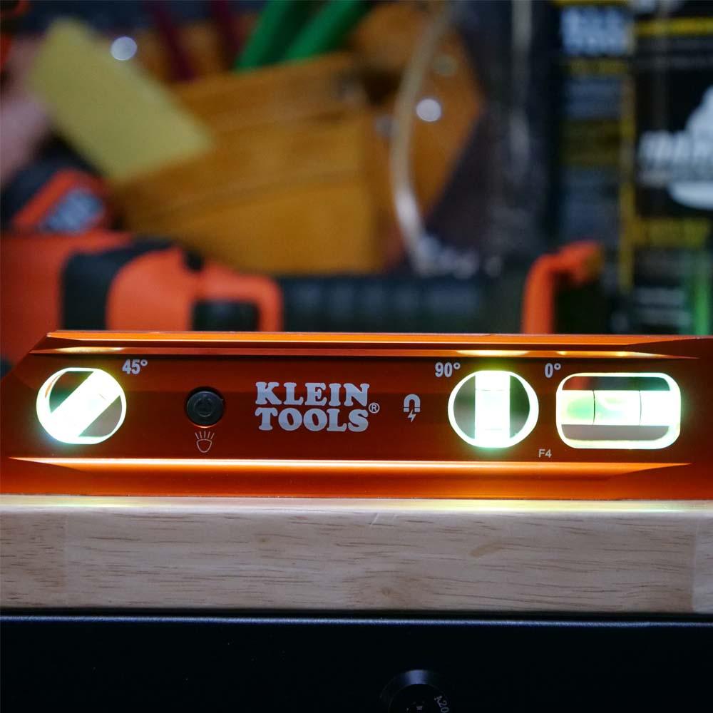 Klein Tools 935RBLT Lighted Torpedo Billet Level, Rare-Earth Magnet