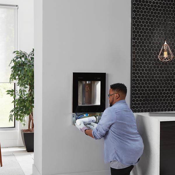 Elkay EFBLIVSC ezH2O Liv Filter Box Kit