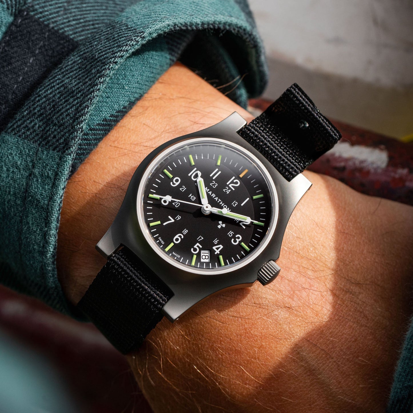 Marathon WW194015SS-0101 Re-Issue Stainless Steel GP Quartz with Date (GPQ) 39mm with Black Ballistic Nylon Strap