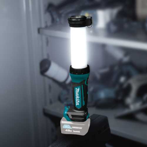 Makita ML104 12V max CXT® Lithium‘Ion Cordless L.E.D. Lantern/Flashlight, Flashlight Only