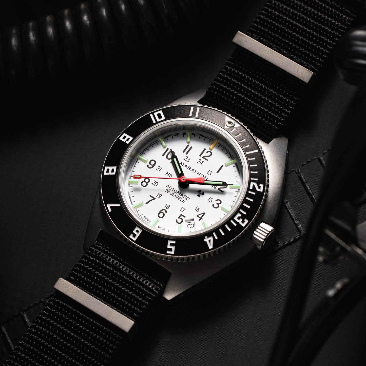 Marathon WW194030SS-0503 NAV, Date, AUTO, SAPH, ARCTIC NGM, COL: SS/BKPS DS Nylon 11"