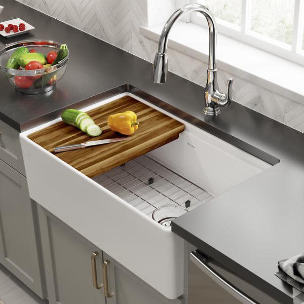 Elkay SWUF13020CBWH Fireclay 30" x 18-13/16" x 9-5/8" Single Bowl Farmhouse Workstation Sink Kit White